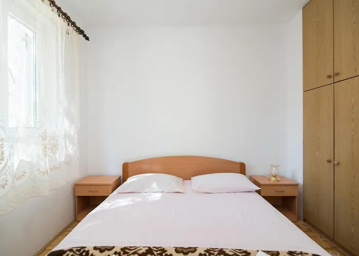 Apartamento Pinija Supetar