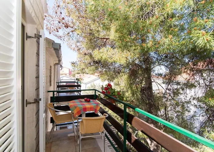 Apartamento Pinija Supetar